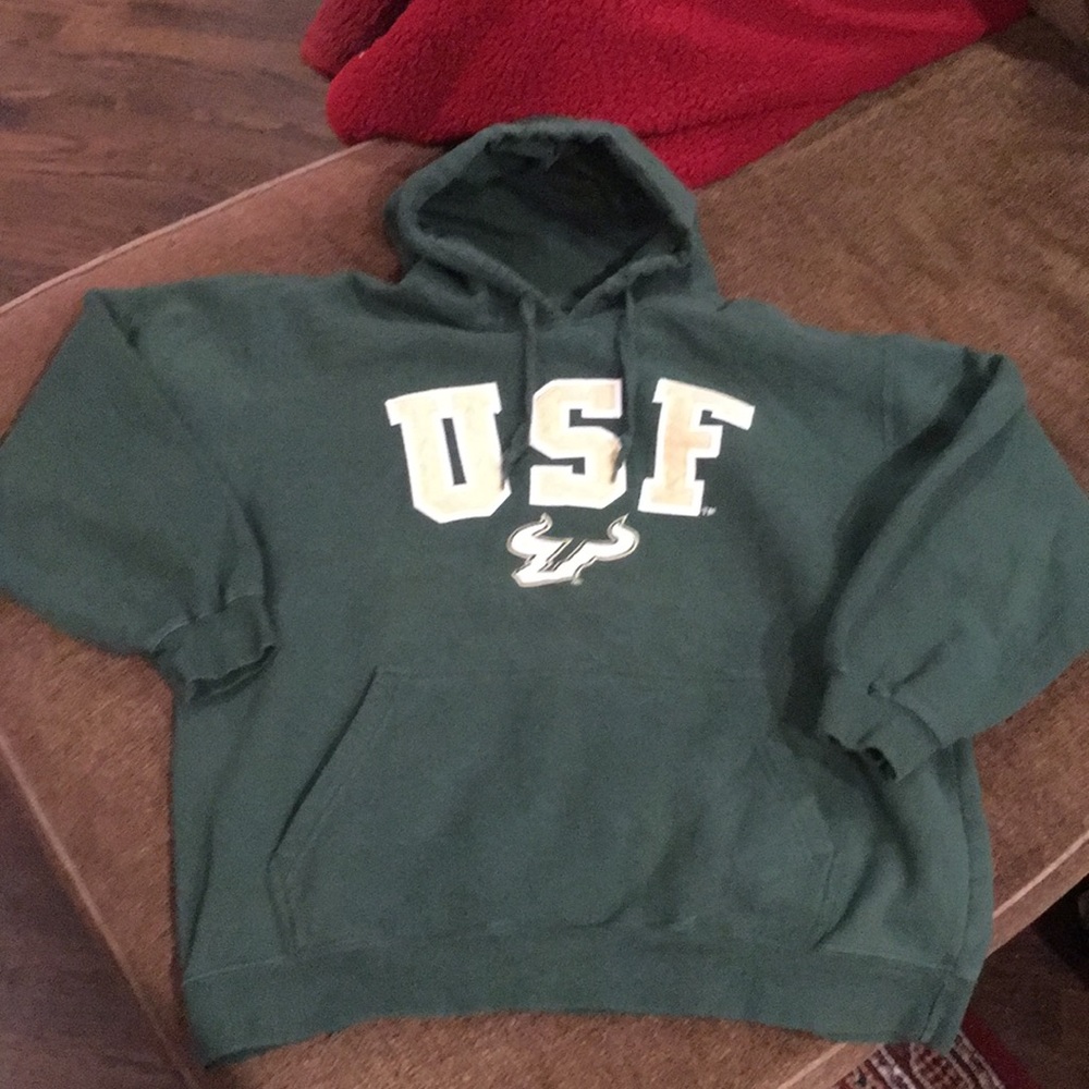 E5 2XL USF Bulls hoodie